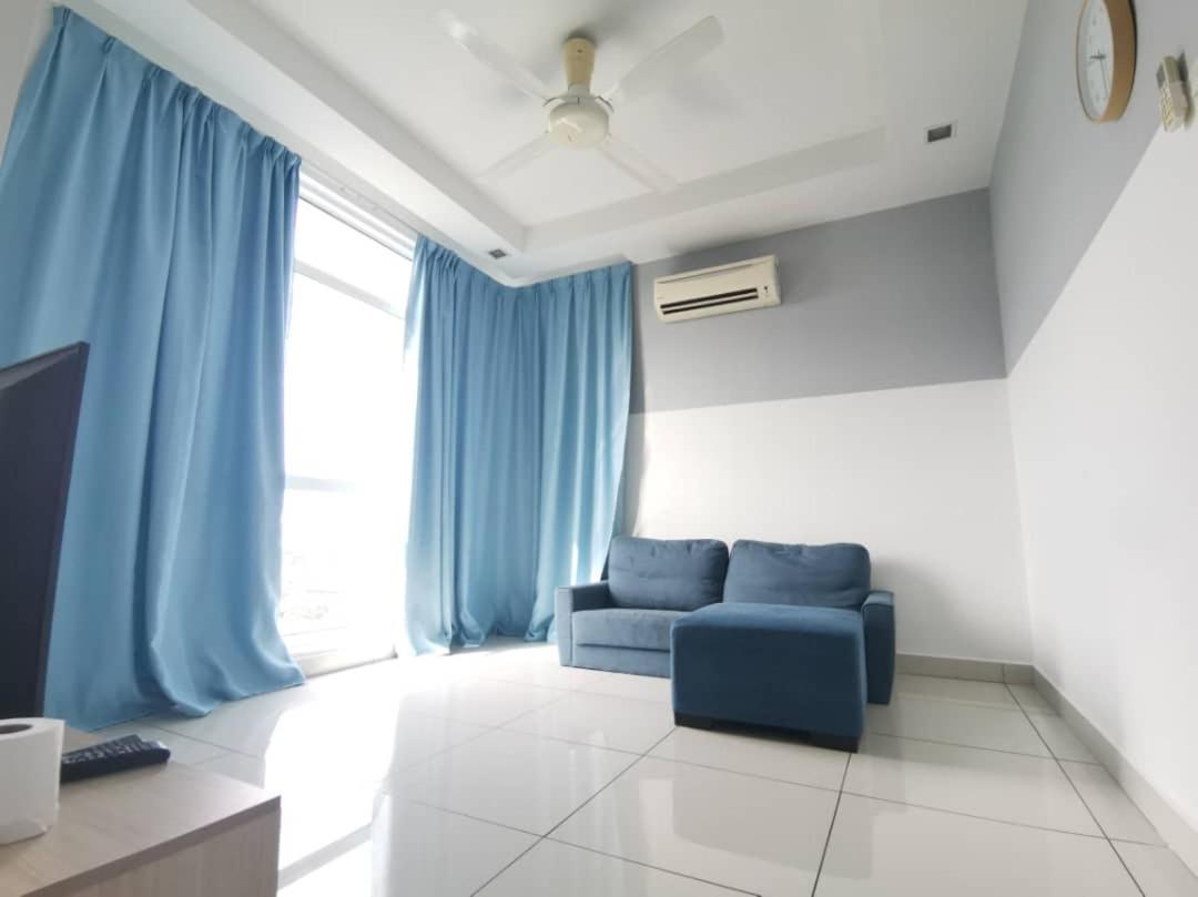 Homestay Kuala Lumpur ; Terminal Tbs ; Bukit Jalil Kültér fotó