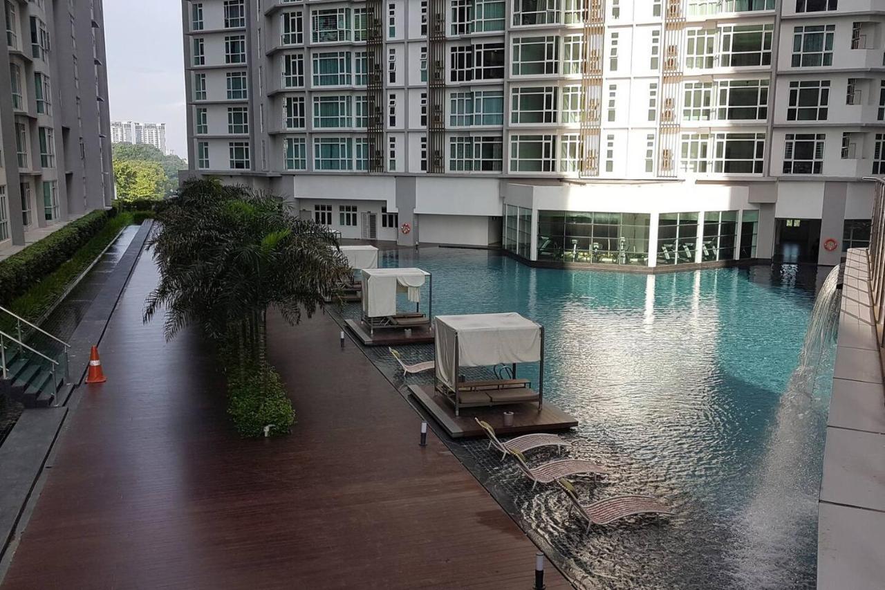 Homestay Kuala Lumpur ; Terminal Tbs ; Bukit Jalil Kültér fotó